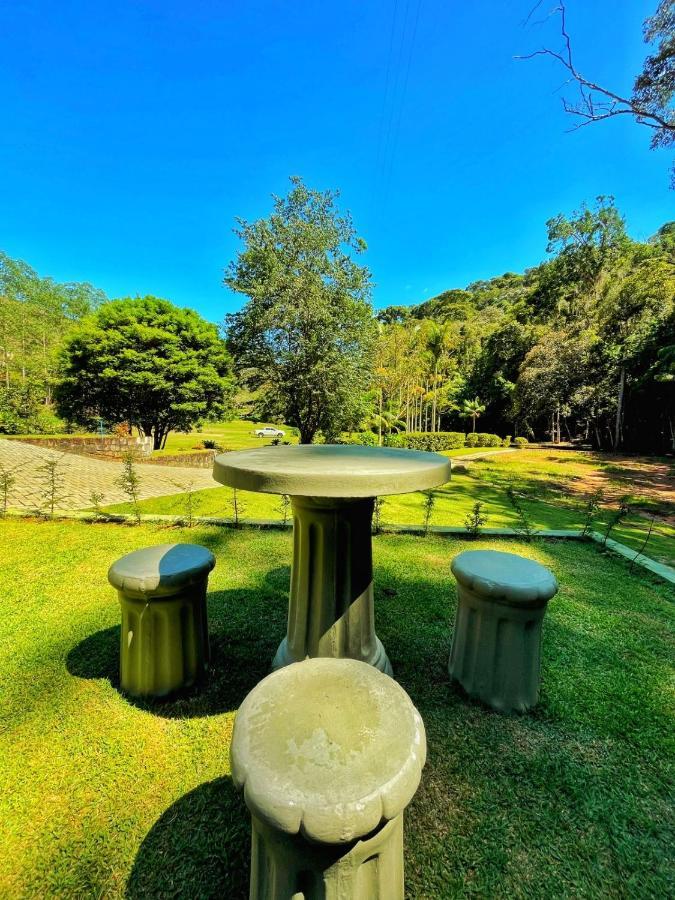 Cabanas Eco Das Montanhas Домингос Мартинс Екстериор снимка