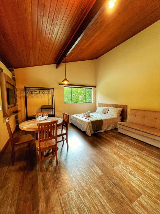 Cabanas Eco Das Montanhas Домингос Мартинс Екстериор снимка